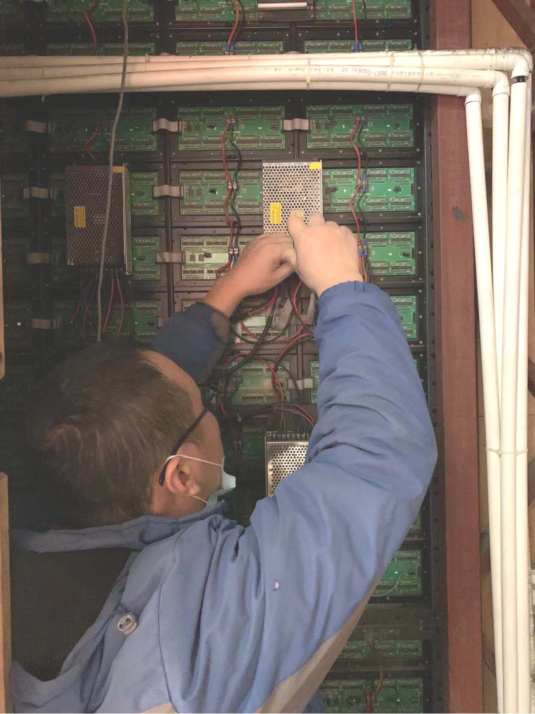 Ǯ���̳ǿ�չ�õ���·����ר��������