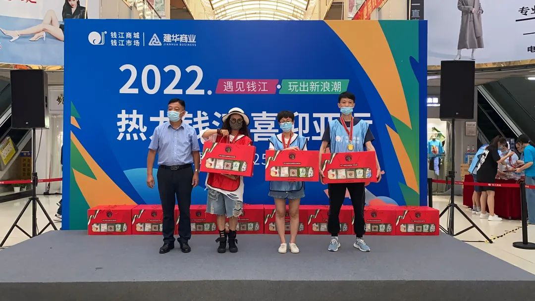 ����Ǯ����������˳�������Ǯ���̳�25�������Բ����Ļ