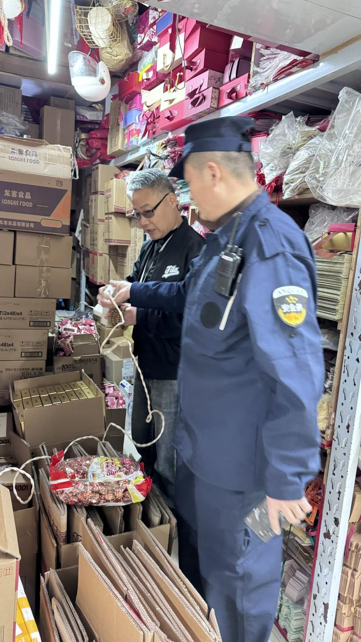 ���ؽ�ǰ�������ء� ȷ�����������ż١�