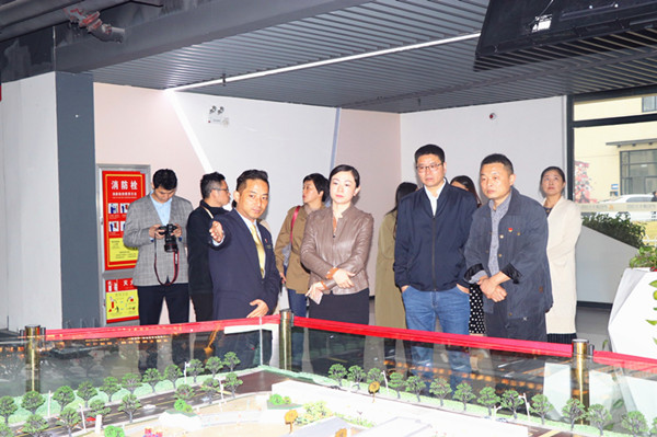 ®����ί��ί��������������һ��ݰ��®�����������Ĵ�԰����