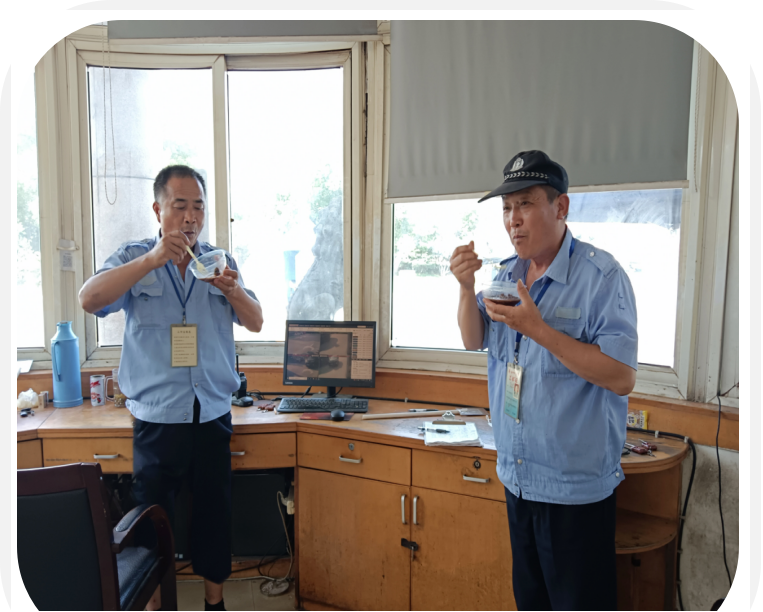 �������������� ˿˿�ذ�����Ƣ