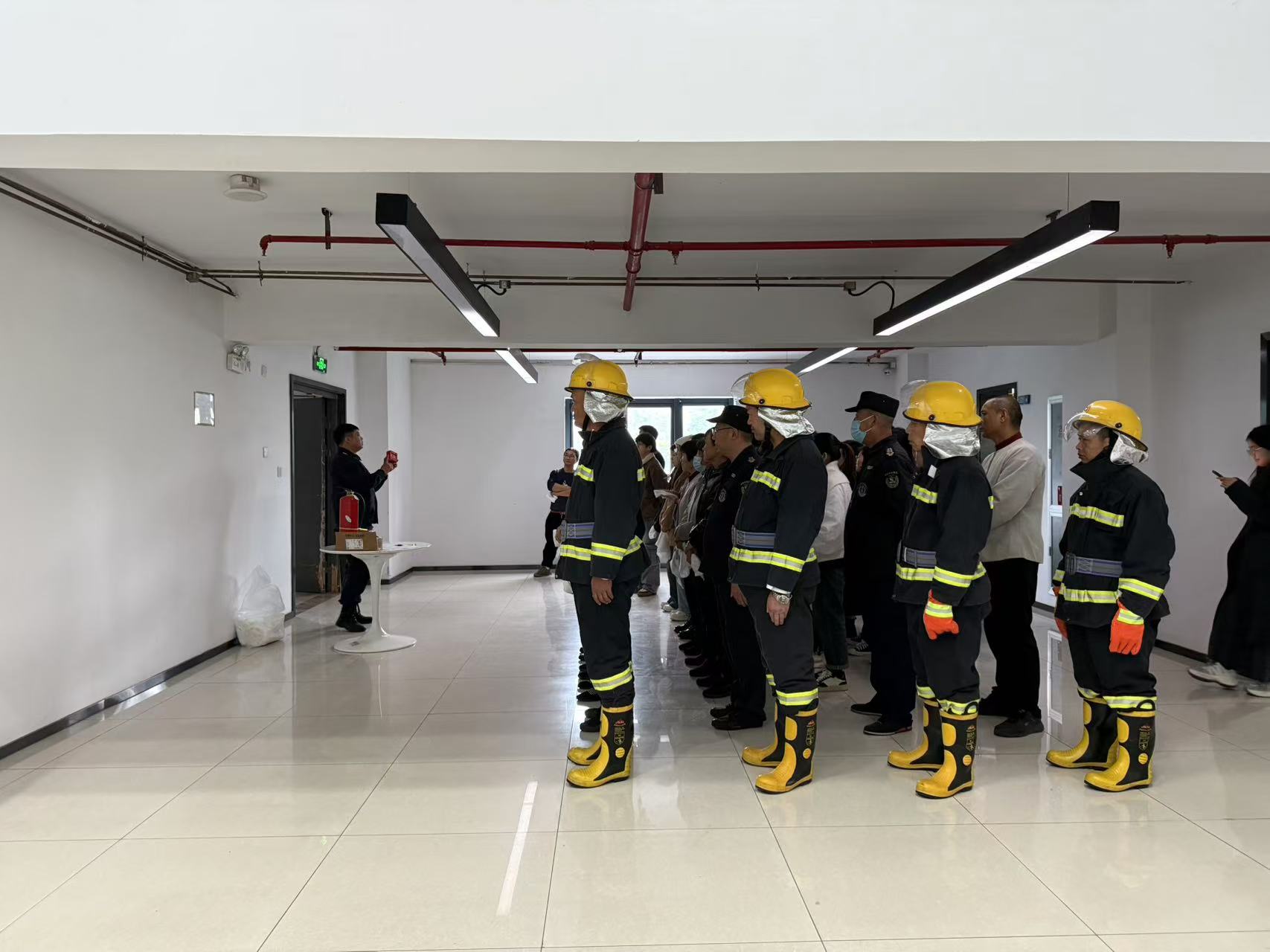 ������������������δ��ȼ�� �������������Ĵ����ſ�չ����������������