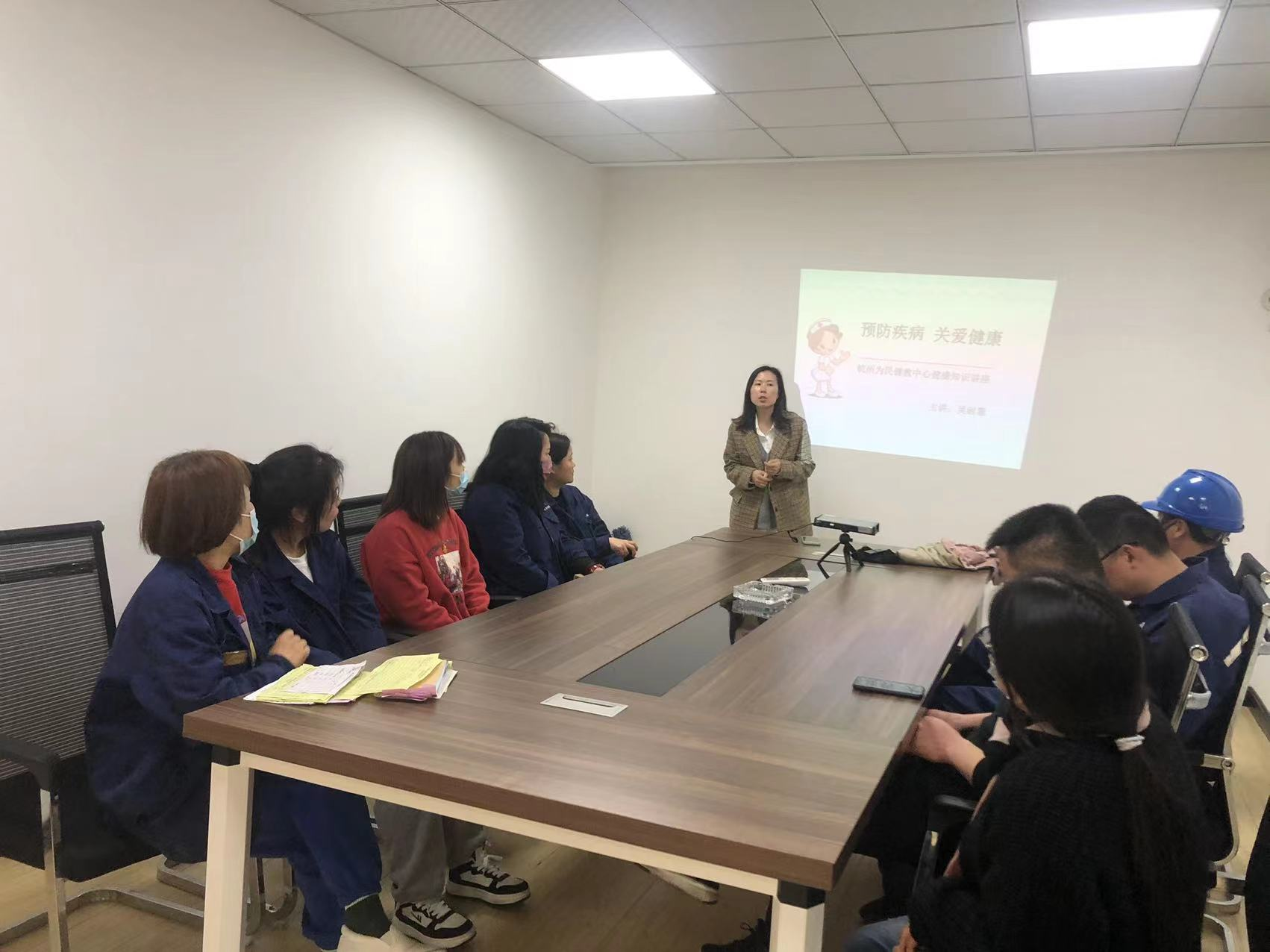 ��ע������Զ�뼲��