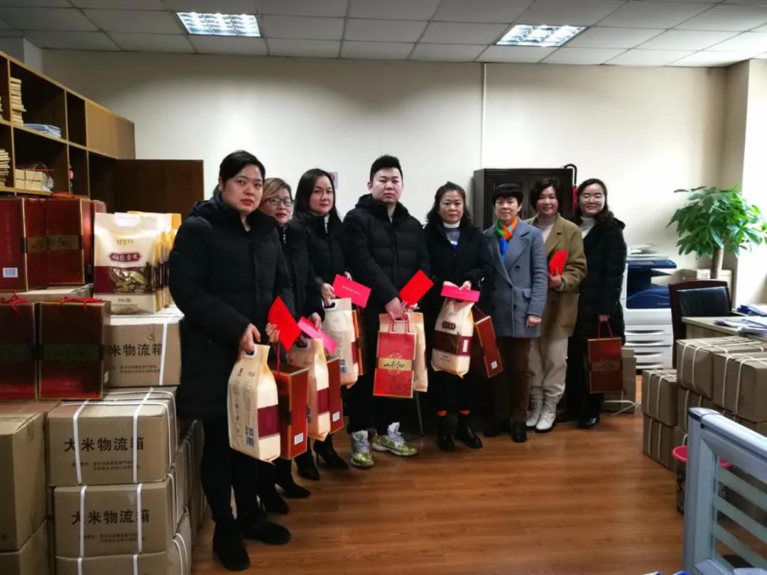 �����쵼ο��һ��Ա���Ͳ������������̻�