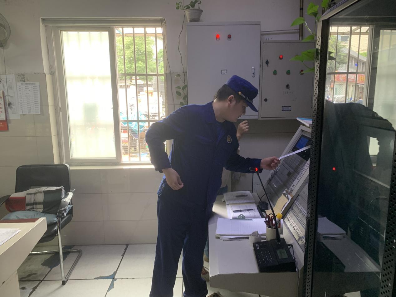 �Ѻý�ǰ�������ء������ֵ����������߷�Ǯ���̳ǿ�չ�����������