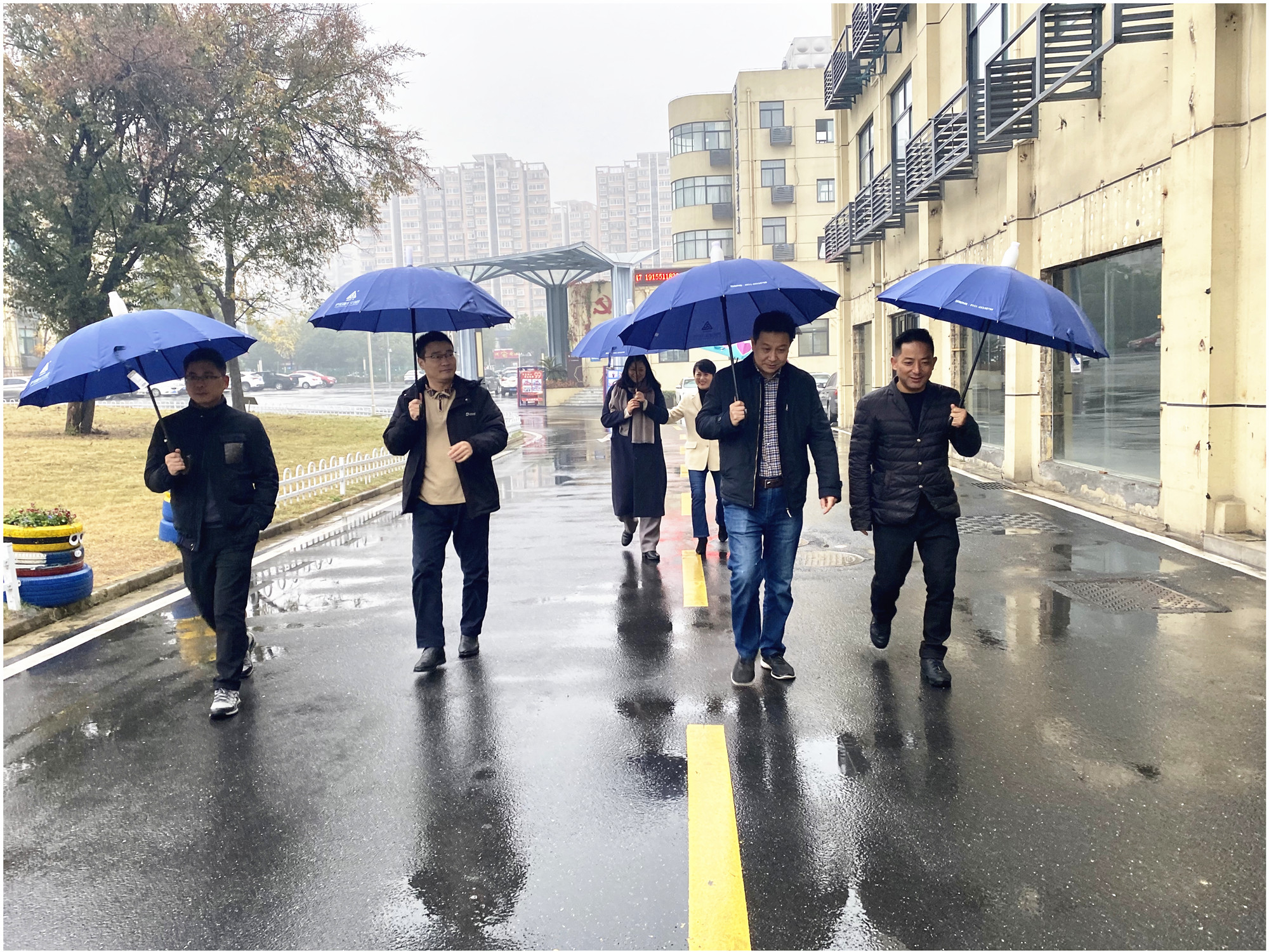 ®�����ܹ��ᵳ������Ļ� ݰ��®�����������Ĵ�԰����