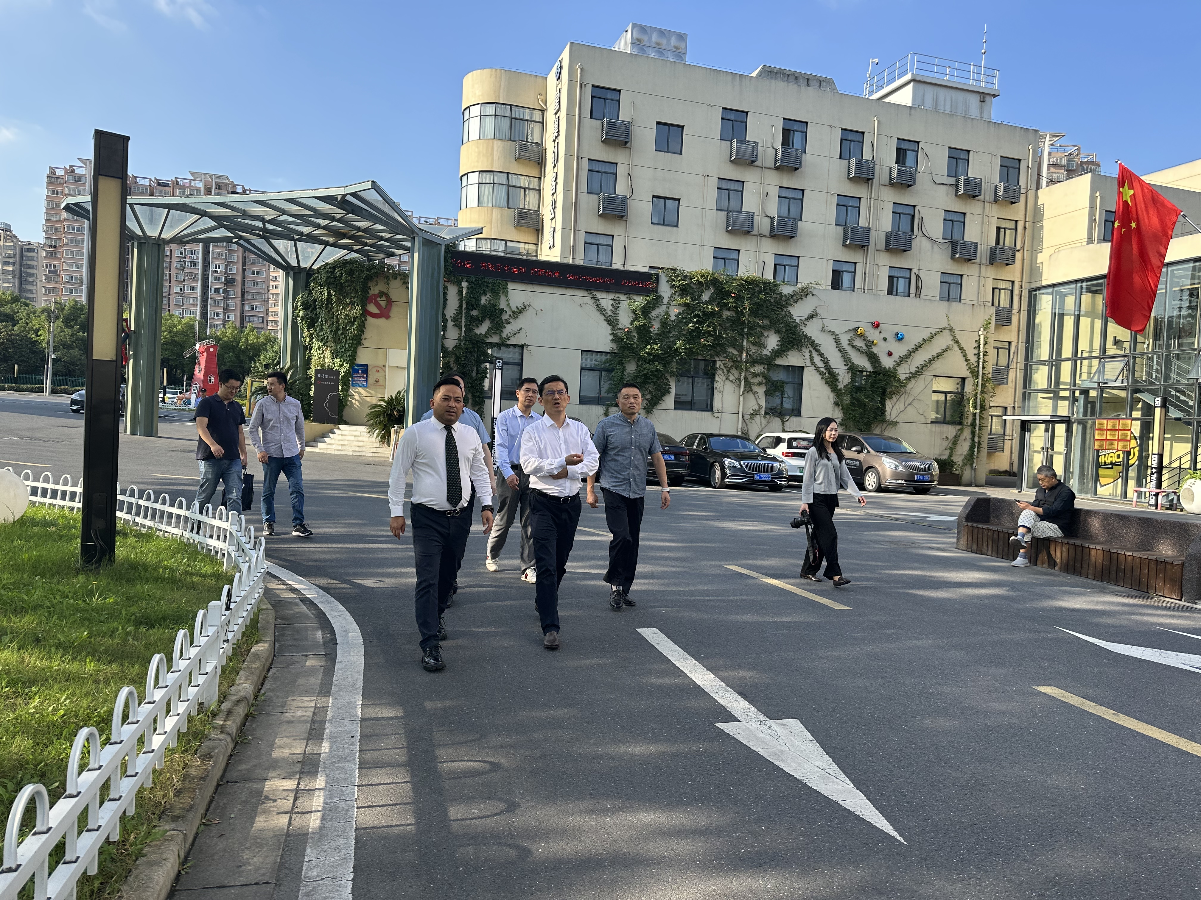   ®����ί��Ǹ�ǿݰ��®�����������Ĵ�԰����