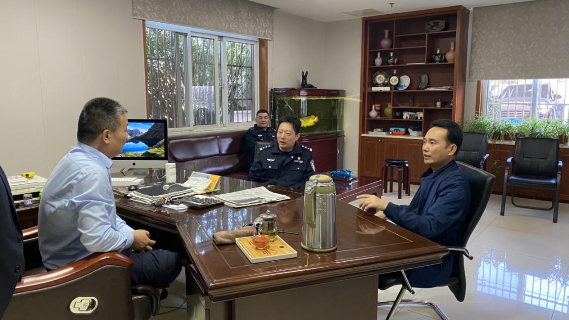 ��������ѭ�־ֳ��񸱾ֳ�һ���߷õ���Ǯ���̳��ֳ����׵�������