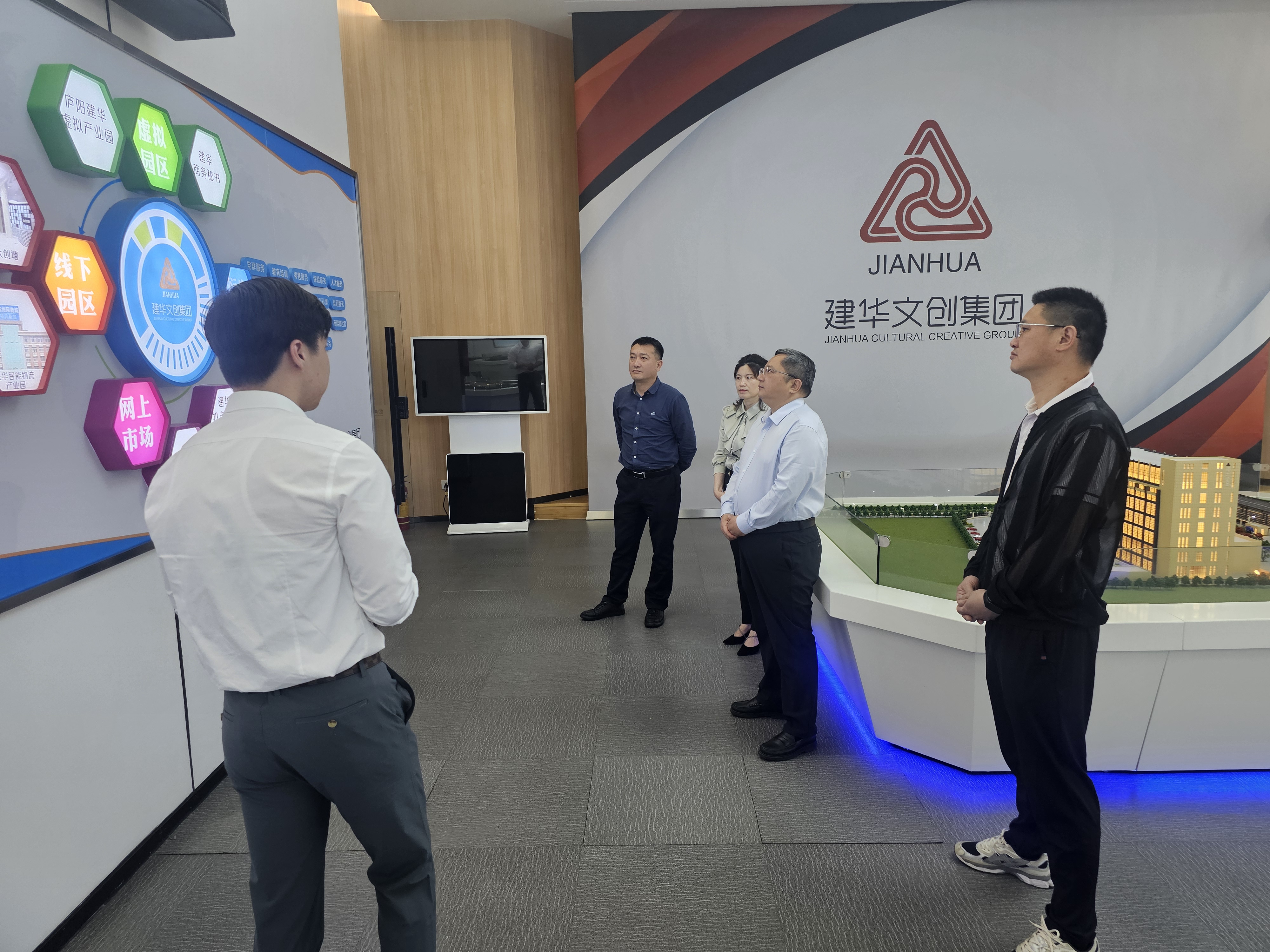 ��Ϫ�����������г����������������һ��ݰ�����������Ĵ����ſ������