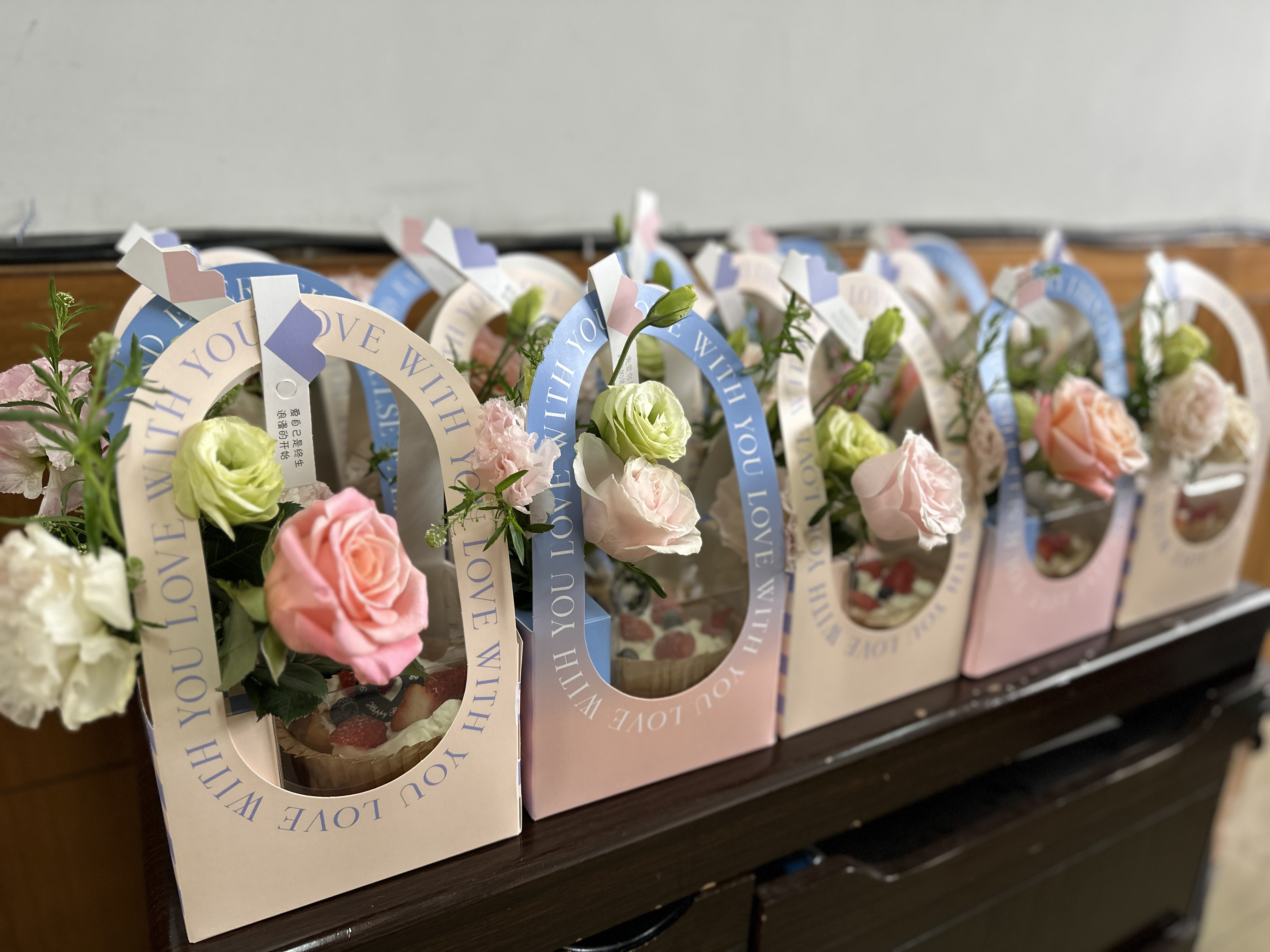 ������ΪŮ���CALL