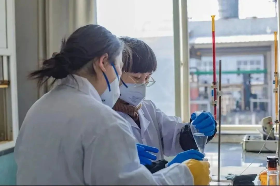 ���ڴ����� �Ϻ������