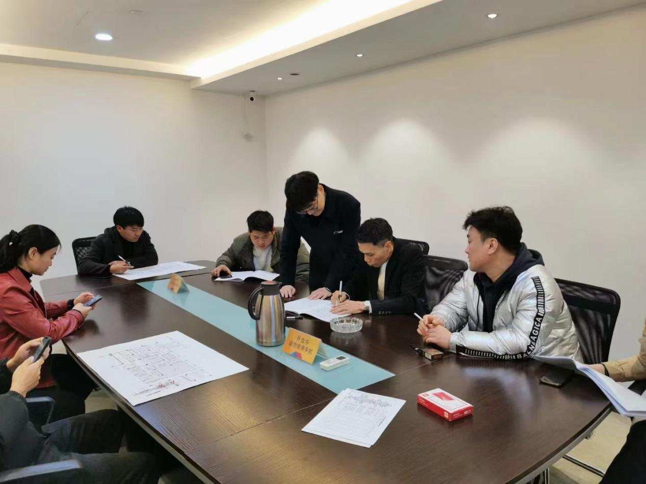 �ֵܵ�λ��������Я�ֹ���������