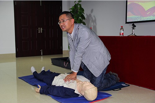 20131024���������Ĵ�԰��֧���ٰ�Ӧ���Ȼ�֪ʶ��ѵ (2).jpg