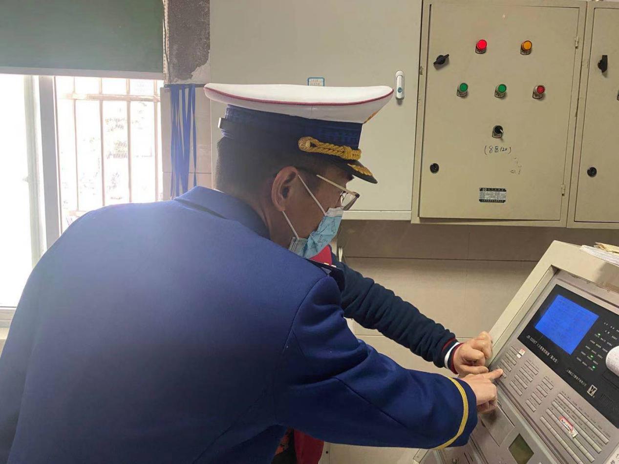 图片3.jpg 图片3.jpg